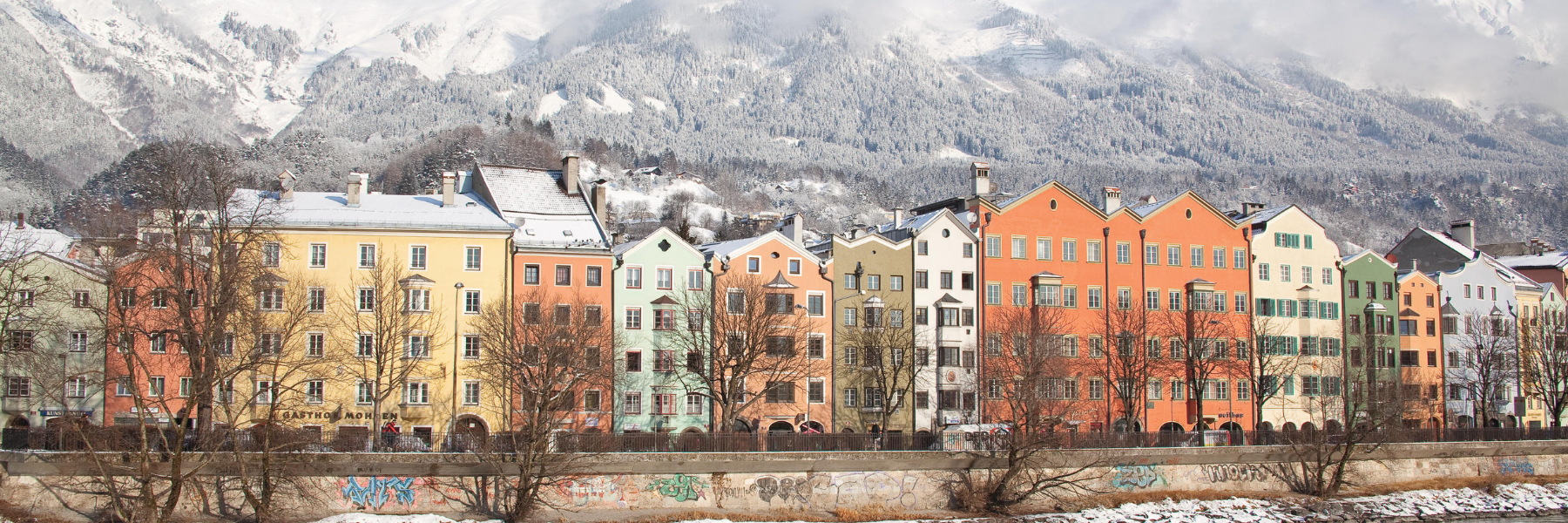 Austria In My Heart - Colorful views 🎨 from Innsbruck, Austria 🇦🇹🇦🇹  By: @lina_tirol | Facebook